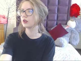 chloejenkins on cam for live free nude video chat now