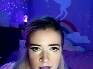 Cora Hardcora on cam for live free nude video chat now