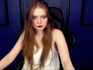 elizabethowl on cam for live free nude video chat now