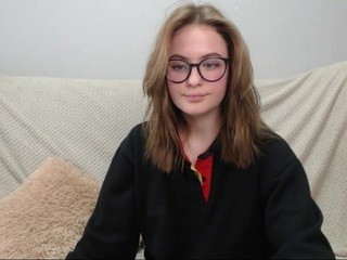 evanovakk on cam for live free nude video chat now