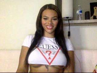 hallehayes on cam for live free nude video chat now