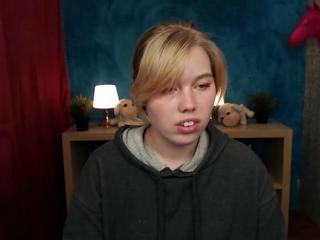 hayleykitty on cam for live free nude video chat now