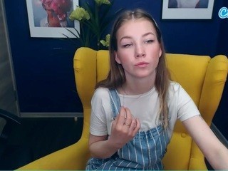 nikkicrimson on cam for live free nude video chat now