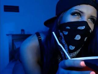 ninjaslutt on cam for live free nude video chat now