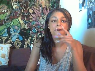 Raven , ♡ on cam for live free nude video chat now