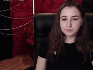 veronicaredly on cam for live free nude video chat now