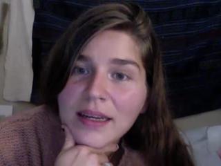 zorii on cam for live free nude video chat now