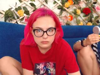 brilliantdolls on cam for live free nude video chat now