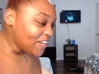 janell-chanel on cam for live free nude video chat now