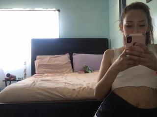 n-leplante on cam for live free nude video chat now