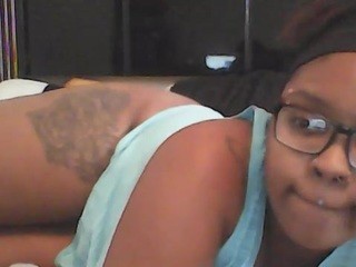 ThickkBeauty on cam for live free nude video chat now