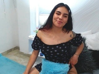 eva-colucci on cam for live free nude video chat now