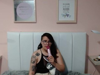 hanarockt on cam for live free nude video chat now
