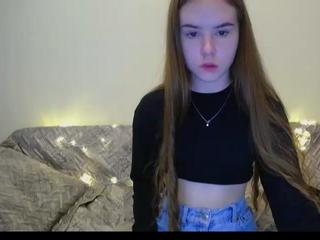 kaia-kris on cam for live free nude video chat now