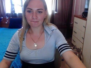 lia-francis on cam for live free nude video chat now