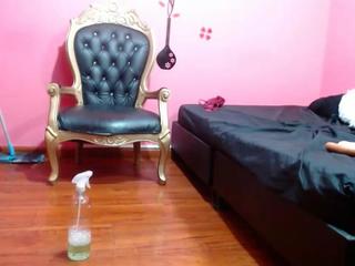 melaniiesmith on cam for live free nude video chat now