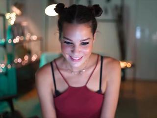 soft-rose on cam for live free nude video chat now