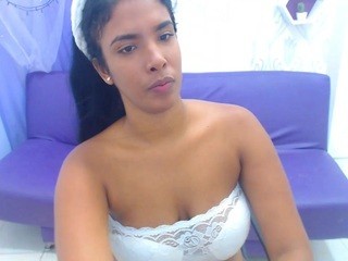 sophyhanz on cam for live free nude video chat now