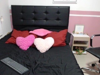 ammily-w on cam for live free nude video chat now