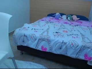 Dinohana on cam for live free nude video chat now