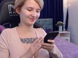 ?, SUPER ALYSSA? on cam for live free nude video chat now