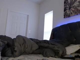 ?, ?TATTEDVIXEN?? on cam for live free nude video chat now