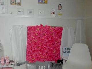 misskomorebi on cam for live free nude video chat now