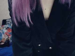 alluriani on cam for live free nude video chat now