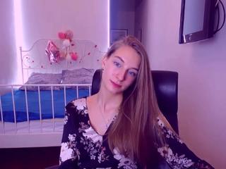 darsifina on cam for live free nude video chat now
