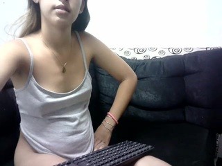 littlehot on cam for live free nude video chat now