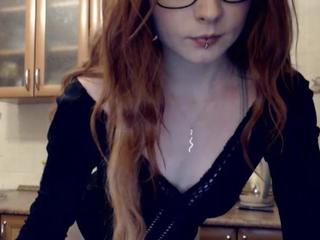 clementinaaa on cam for live free nude video chat now