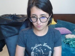criimsonghost on cam for live free nude video chat now