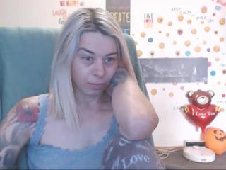Directgirl (Ana) on cam for live free nude video chat now