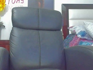 EROTIKA_OLIVERS on cam for live free nude video chat now