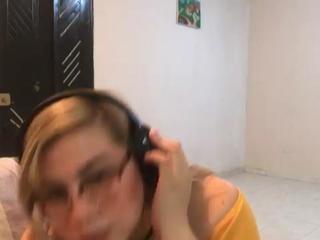 julianasweet on cam for live free nude video chat now