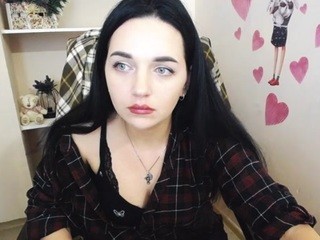 kaamilla on cam for live free nude video chat now