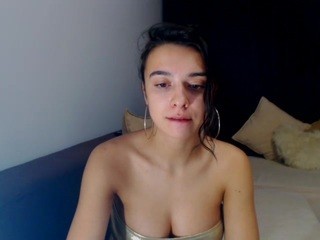 littlewendy on cam for live free nude video chat now