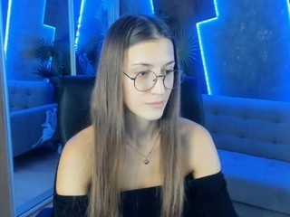 sellinme on cam for live free nude video chat now