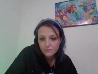 slutty little stoner. 420 on cam for live free nude video chat now