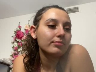 themonilisa on cam for live free nude video chat now