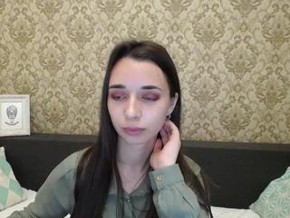 tiffaniluve on cam for live free nude video chat now