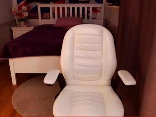 vanessacollins on cam for live free nude video chat now