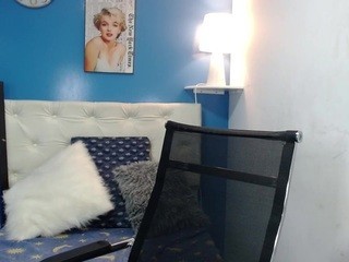 Violeta on cam for live free nude video chat now