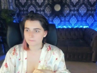 Violett , ❤️️ on cam for live free nude video chat now