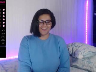 Cal, íope Rnett? on cam for live free nude video chat now