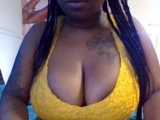 Earthquake Ashley on cam for live free nude video chat now