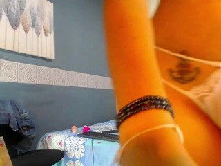hanna-brownn on cam for live free nude video chat now