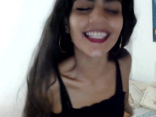 karenna on cam for live free nude video chat now