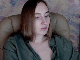 megan-cutie on cam for live free nude video chat now