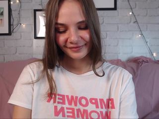 phoebecoy , ? on cam for live free nude video chat now